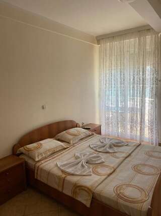 Апарт-отели Seafront Apartments Улцинь Двухместный номер Делюкс с 1 кроватью и видом на море-15